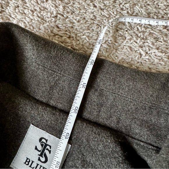 See Thru Soul Women’s Grey Cropped Pea Coat - Size Large - Picture 7 of 11